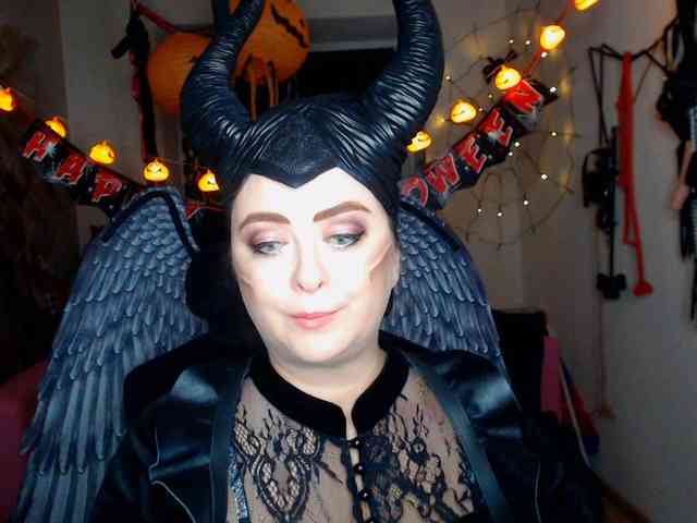 missGODDESS webcam