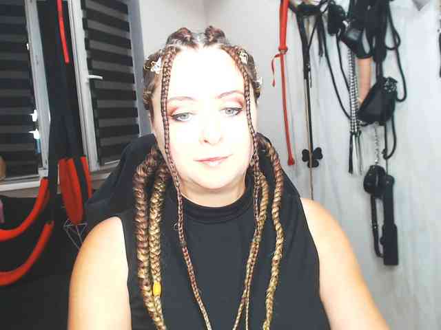 missGODDESS webcam