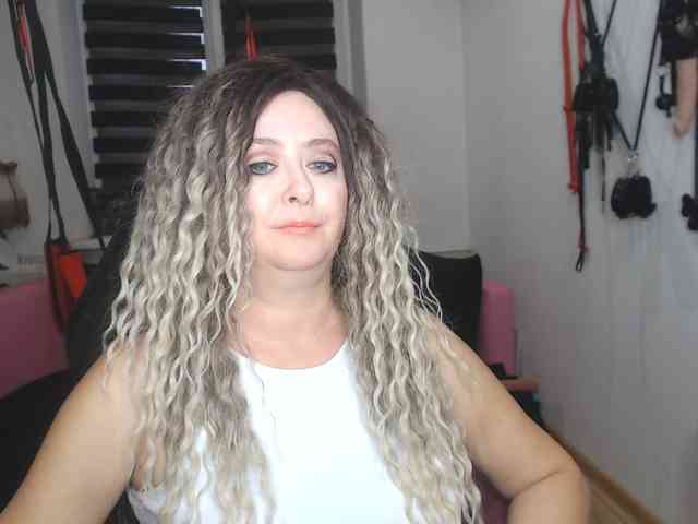 missGODDESS webcam