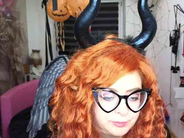 missGODDESS webcam