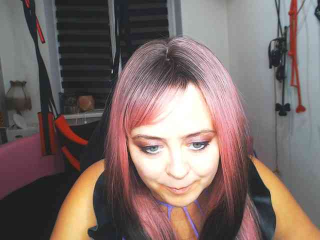 missGODDESS webcam