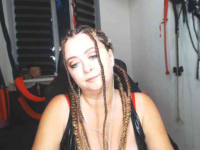 missGODDESS webcam