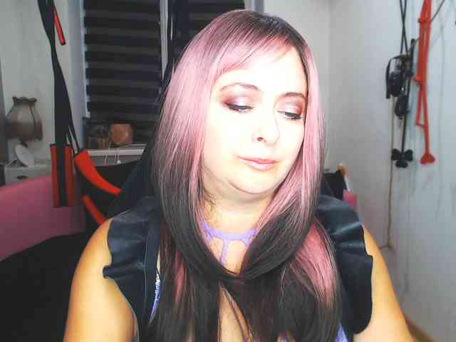 missGODDESS webcam