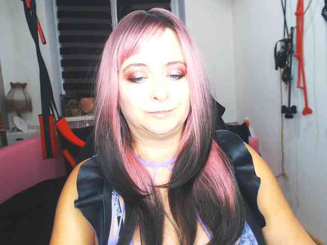 missGODDESS webcam