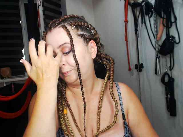 missGODDESS webcam