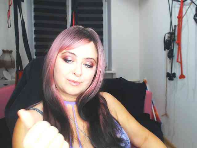 missGODDESS webcam