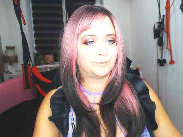 missGODDESS webcam