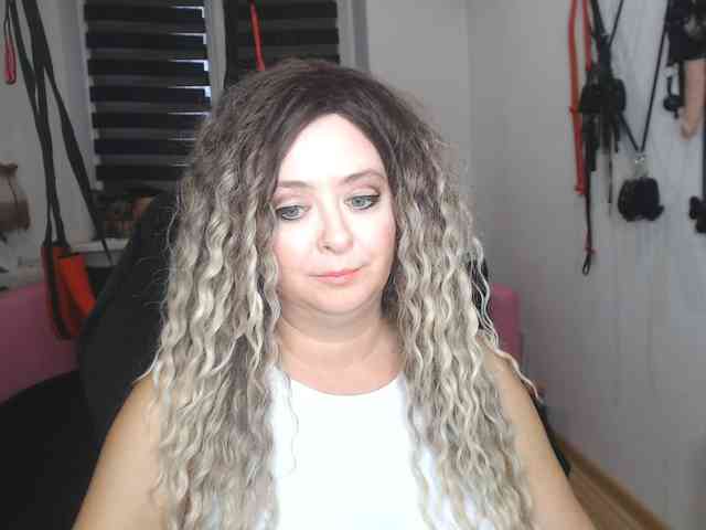 missGODDESS webcam