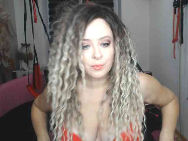 missGODDESS webcam