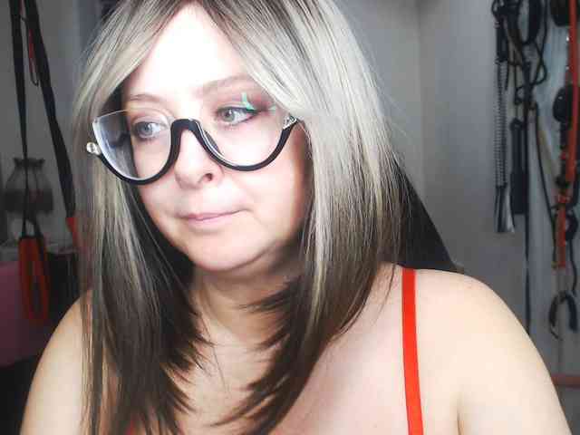 missGODDESS webcam