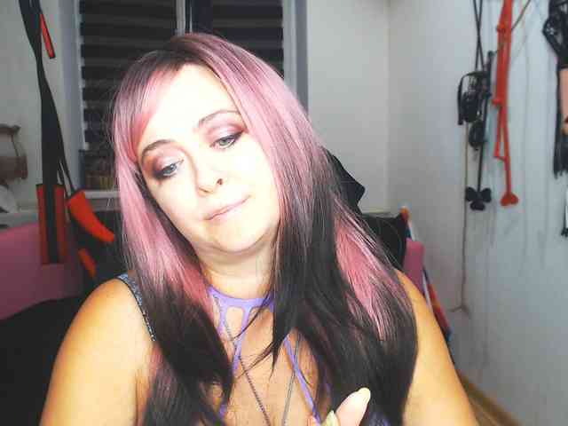 missGODDESS webcam