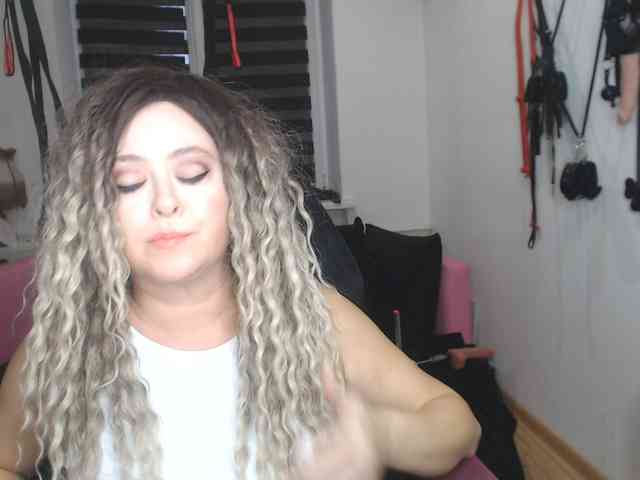 missGODDESS webcam