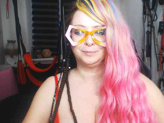 missGODDESS webcam
