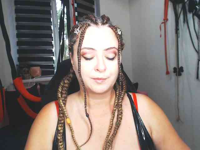 missGODDESS webcam