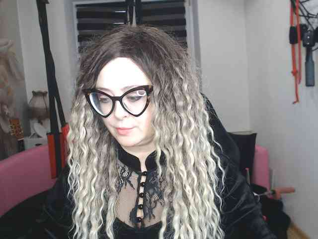 missGODDESS webcam