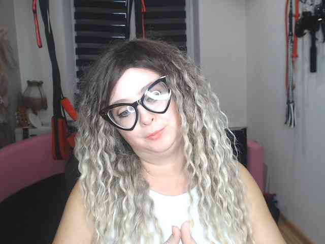 missGODDESS webcam