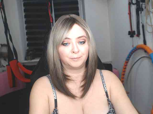 missGODDESS webcam