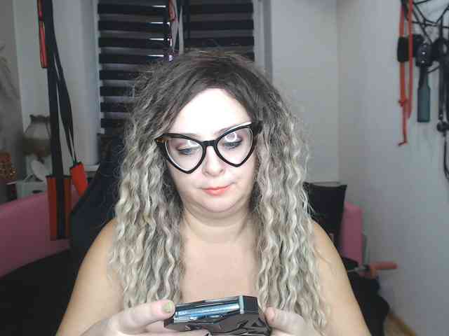 missGODDESS webcam
