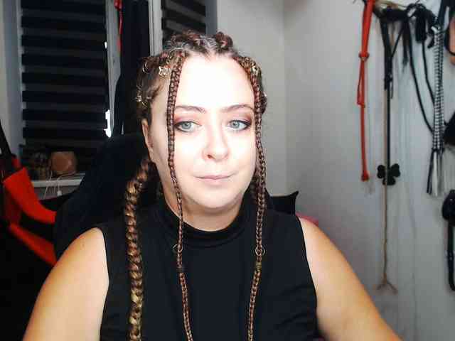 missGODDESS webcam