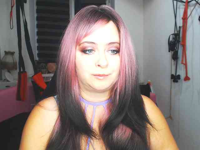 missGODDESS webcam