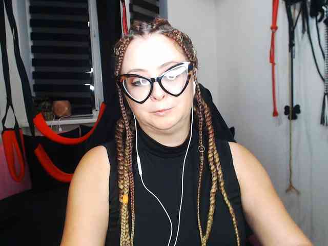 missGODDESS webcam
