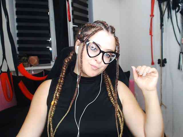 missGODDESS webcam