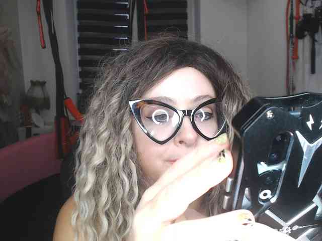 random adult cam chat MissGODDESS