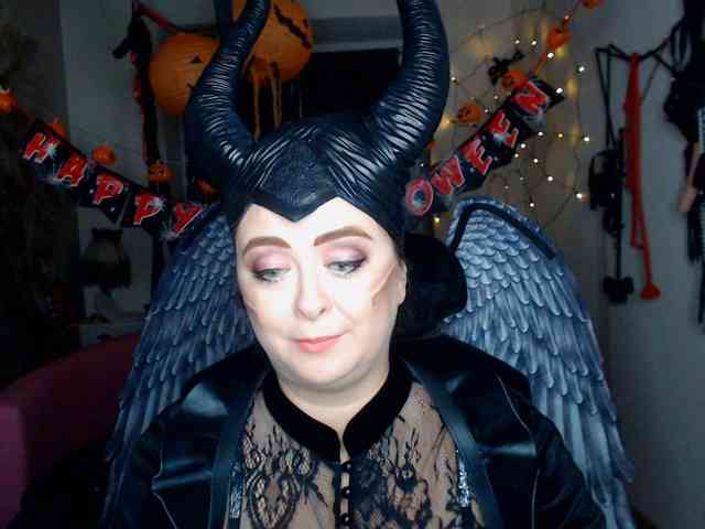 missGODDESS webcam