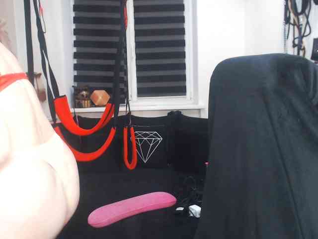 missGODDESS webcam