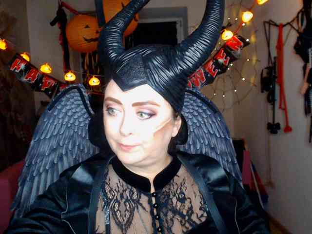 missGODDESS webcam