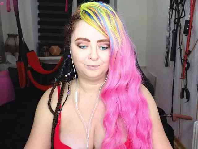 online nude chat MissGODDESS
