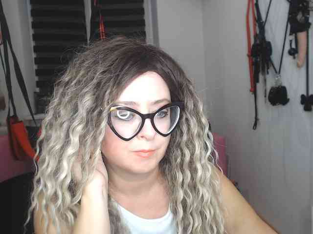 missGODDESS webcam