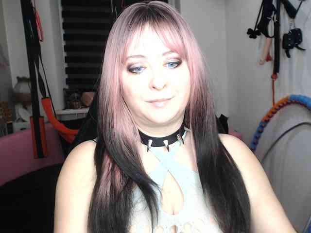 missGODDESS webcam
