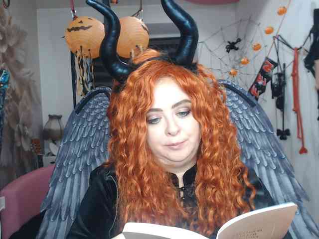 missGODDESS webcam
