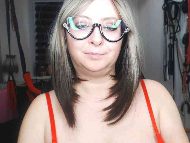 missGODDESS webcam