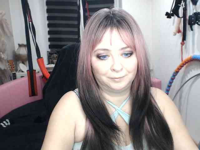 missGODDESS webcam