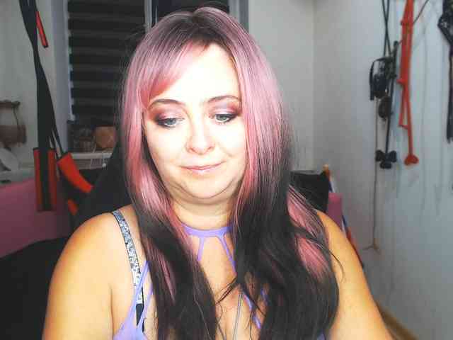 missGODDESS webcam