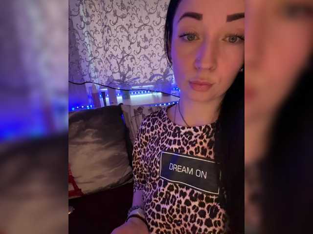 AureliyXXX's BongaCams show and profile