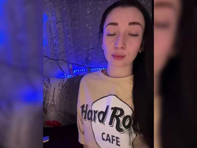 AureliyXXX's BongaCams profile