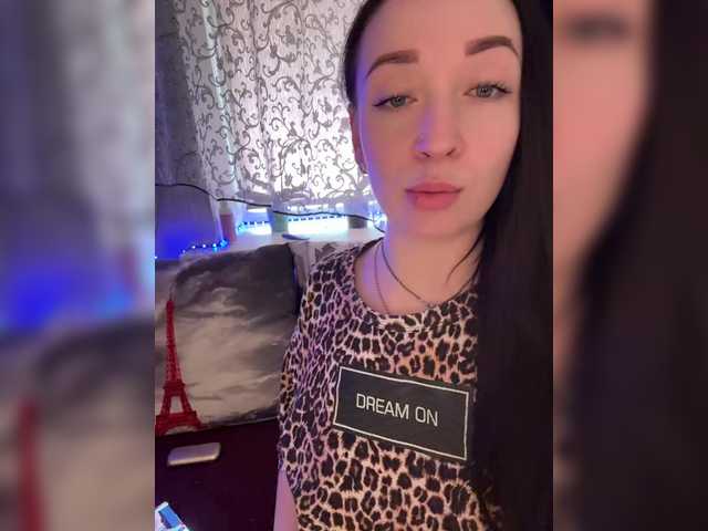 AureliyXXX's BongaCams show and profile