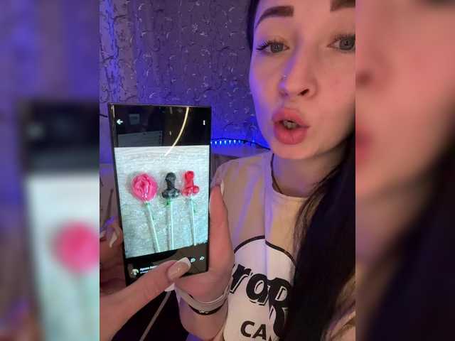 AureliyXXX's BongaCams show and profile