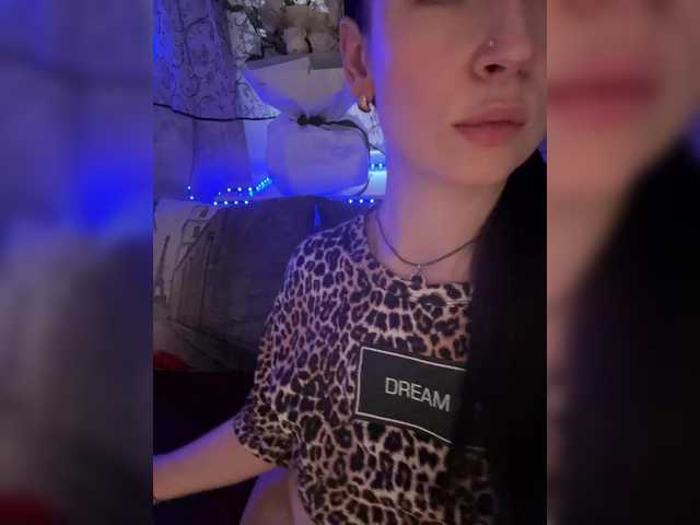 AureliyXXX's BongaCams show and profile