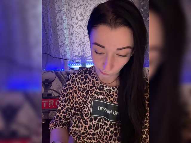 AureliyXXX's BongaCams show and profile