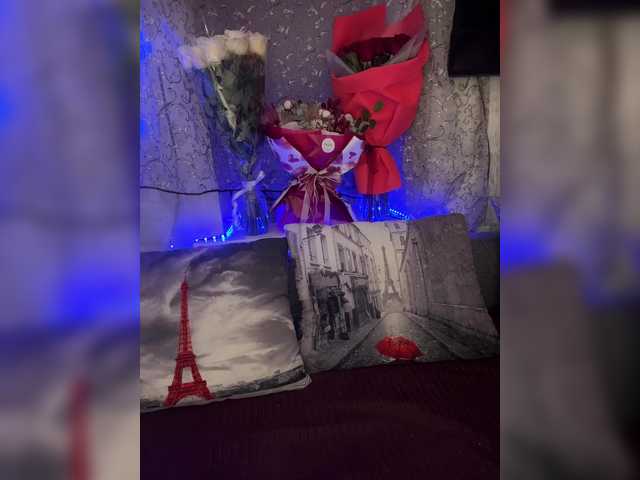 AureliyXXX's BongaCams show and profile