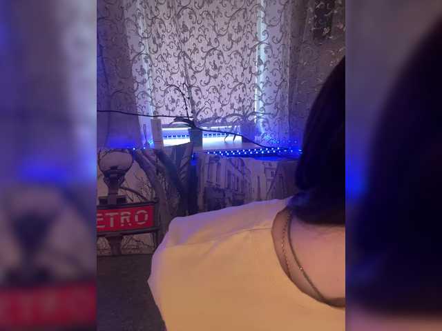 AureliyXXX's BongaCams show and profile