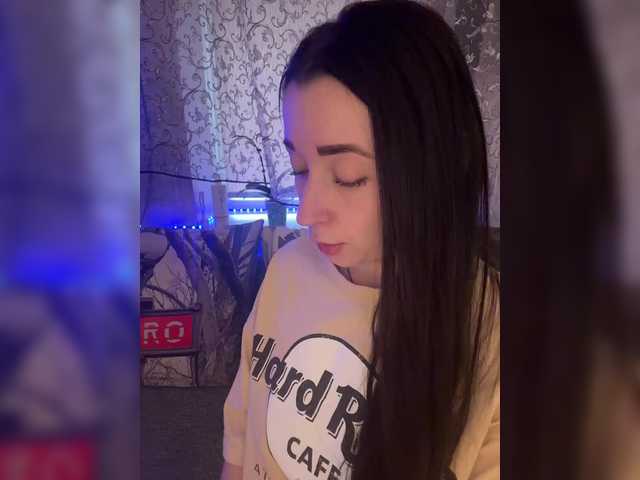 AureliyXXX's BongaCams show and profile