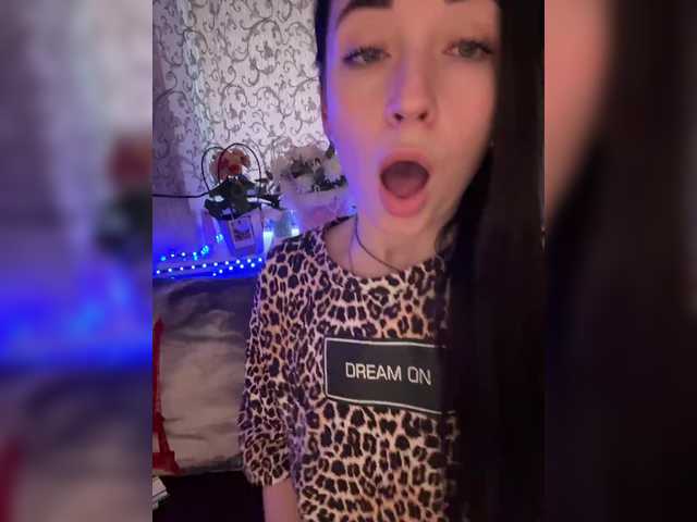 AureliyXXX's BongaCams show and profile