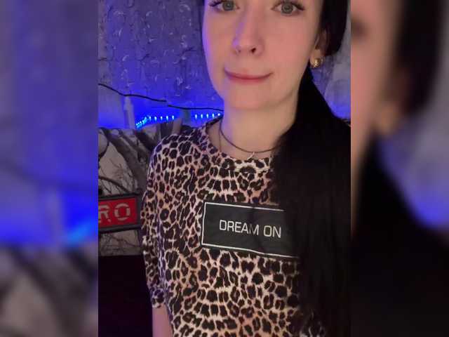 AureliyXXX's BongaCams show and profile