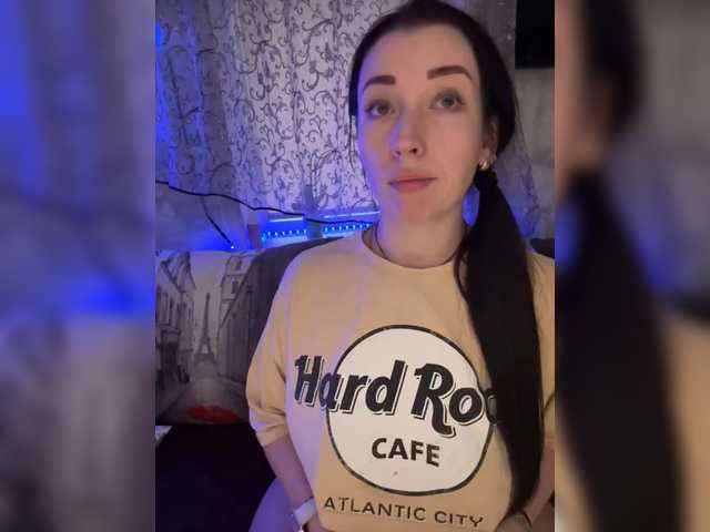 AureliyXXX's BongaCams show and profile