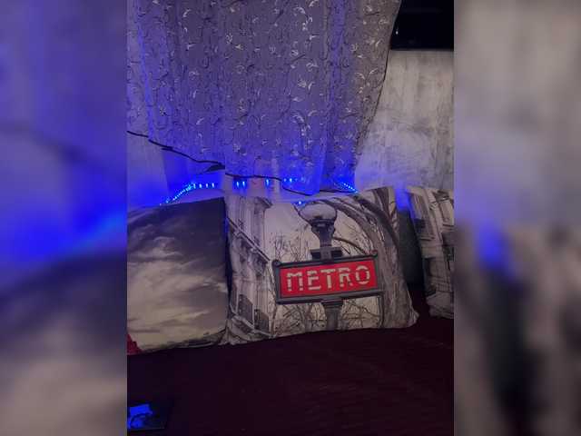 AureliyXXX's BongaCams show and profile